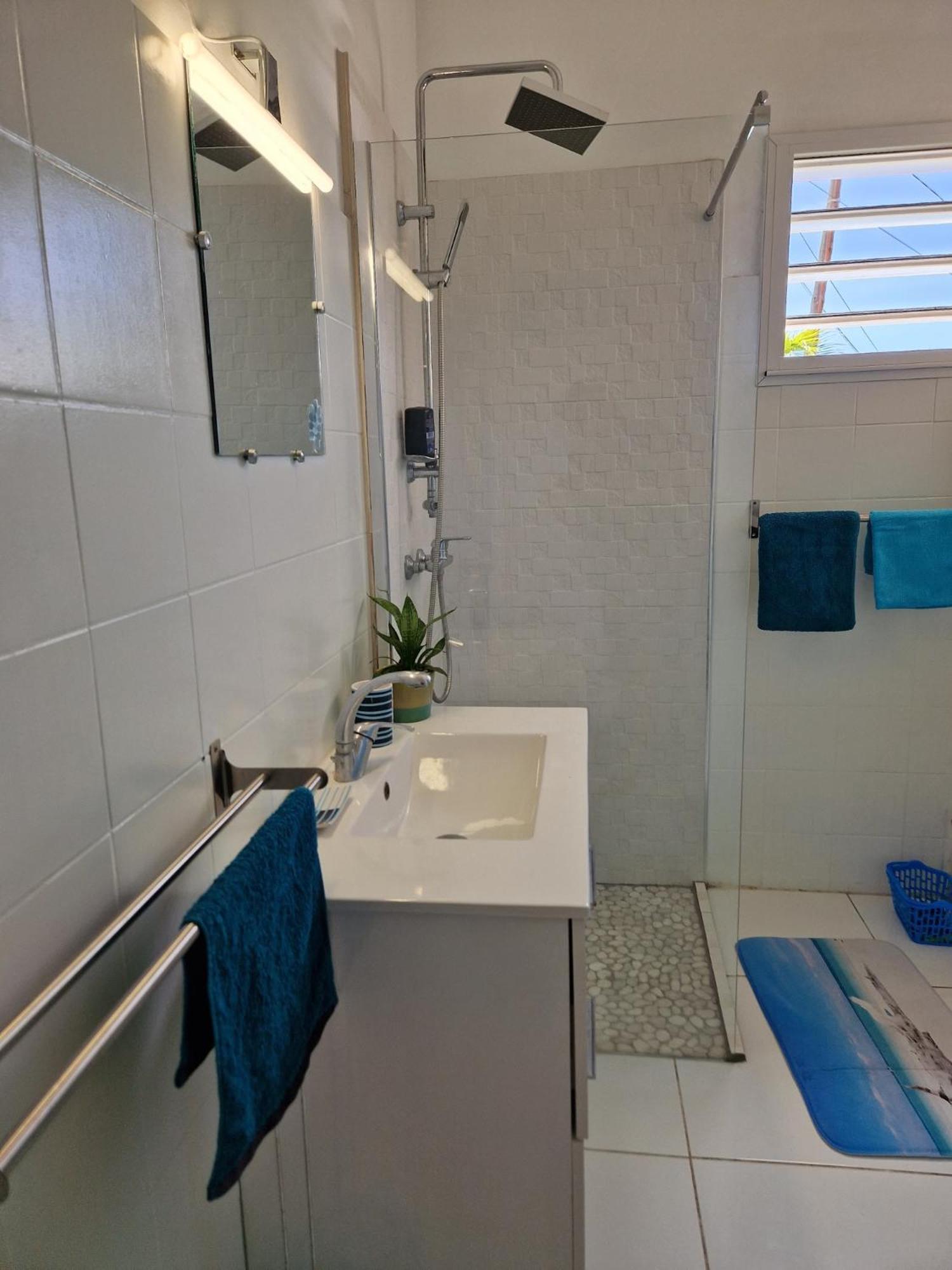 Les Villas Du Bambou - Appartement Azul De 1 A 3 Pers Le Gosier  Exterior photo